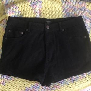 Black Forever 21 Shorts